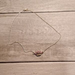 🐬Elegant Pink Crown Necklace